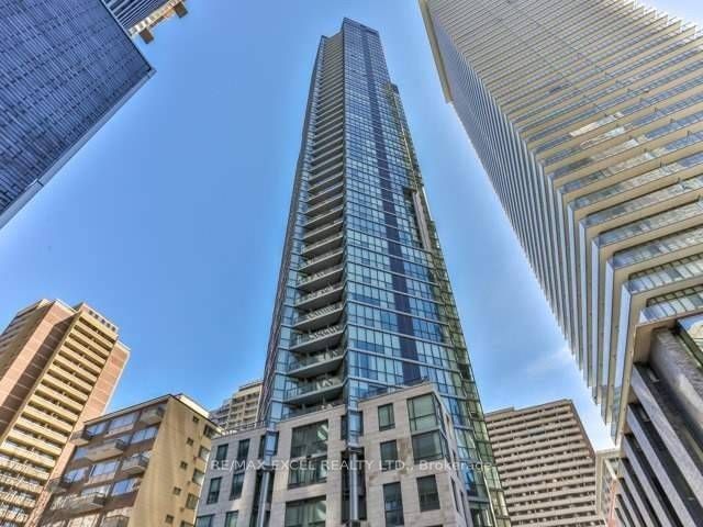 home for lease on 3312-45 Charles Street E