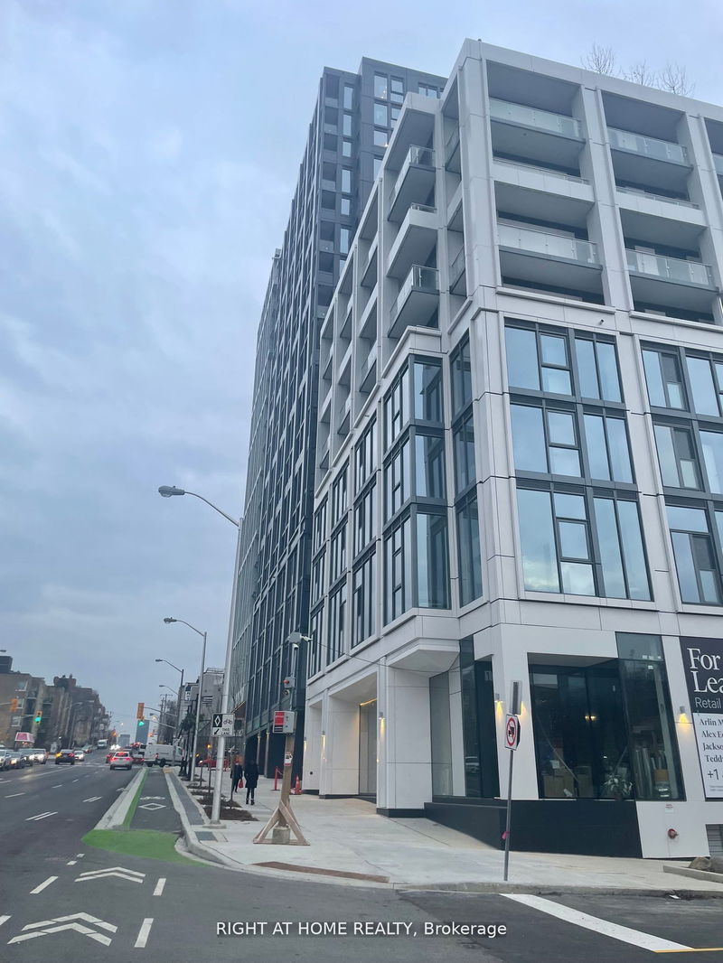 home for lease on 738-2020 Bathurst Street