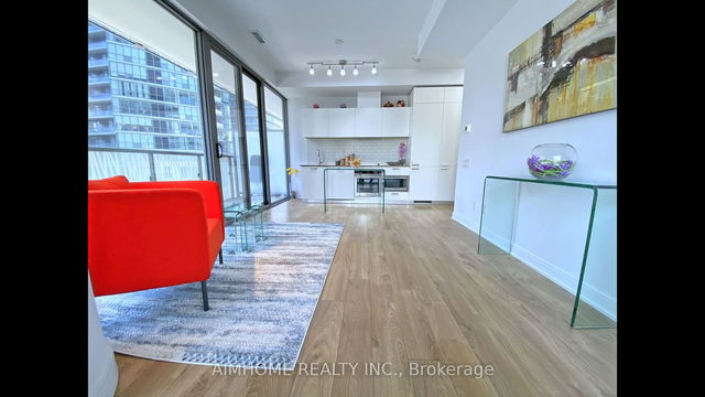 503 - 50 CHARLES Street E