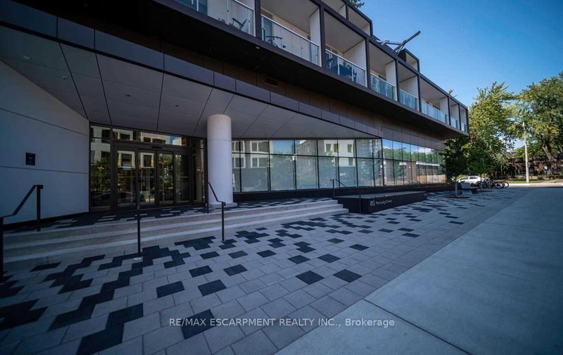 120 - 80 Vanauley St, Toronto, M5T 0C9 | Image 2