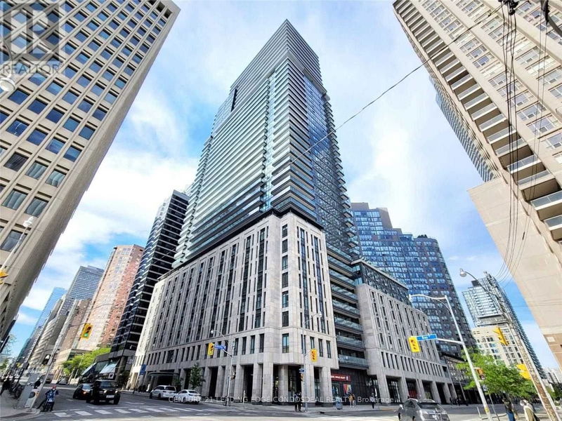 home for lease on 2905-955 Bay Street