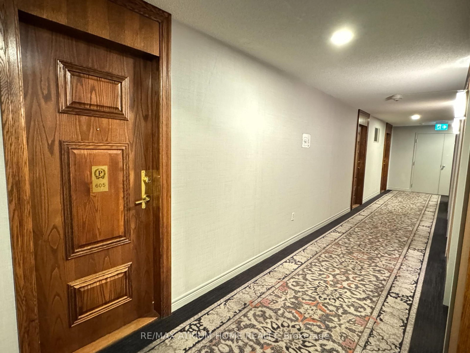 Listing Image 3