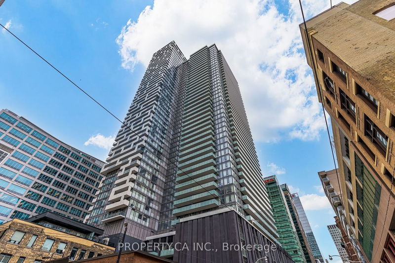 home for lease on 1513-25 Richmond Street E
