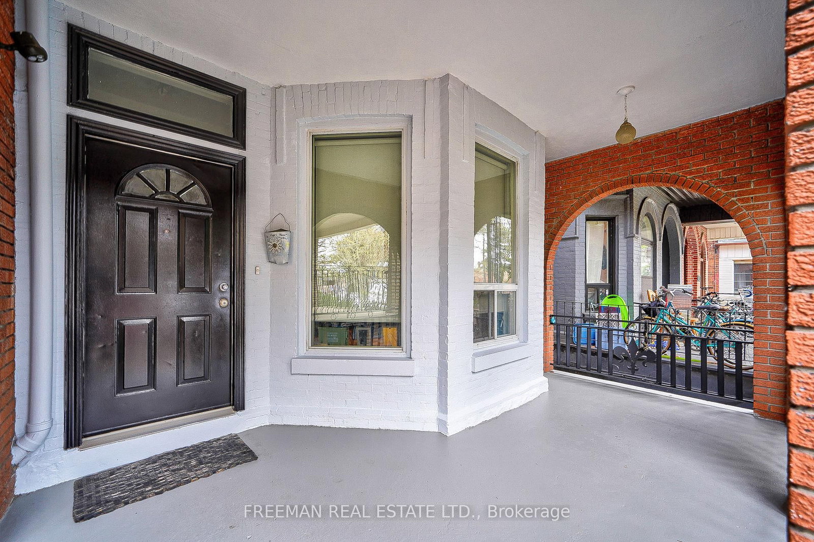 Listing Image 8