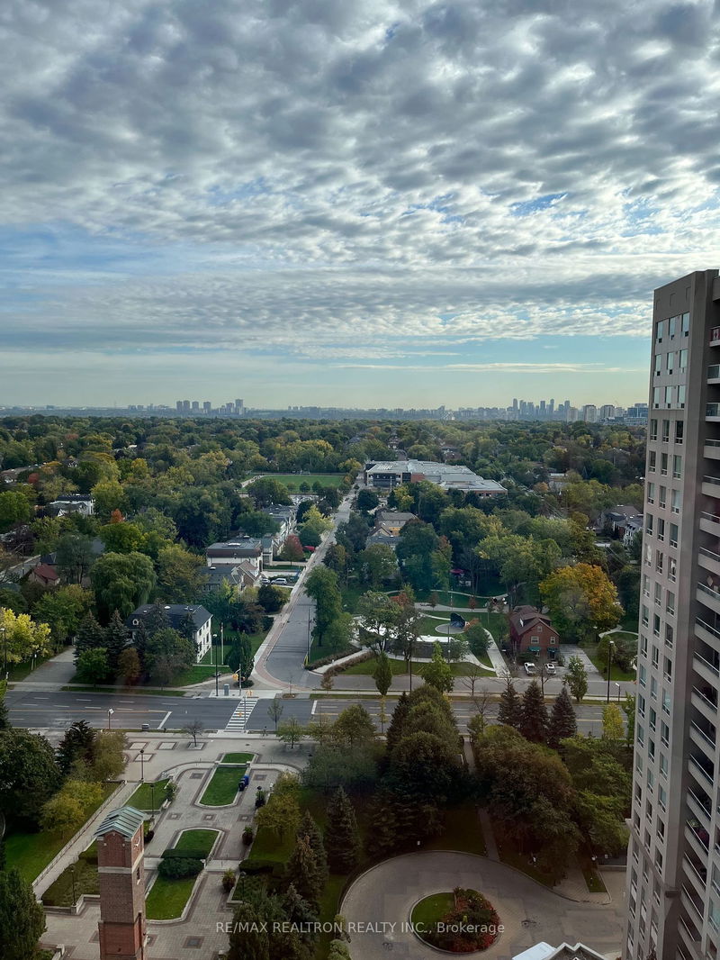 home for lease on 1610-8 Hillcrest Avenue