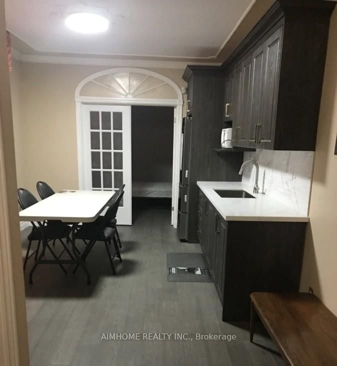 Main Fl - 253 Palmerston Ave, Toronto, M6J 2J3 | Image 3