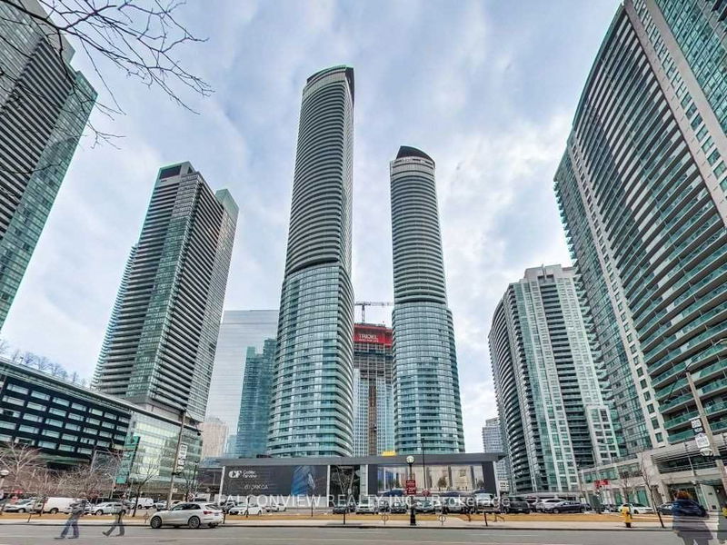 home for sale on 4907-12 York Street