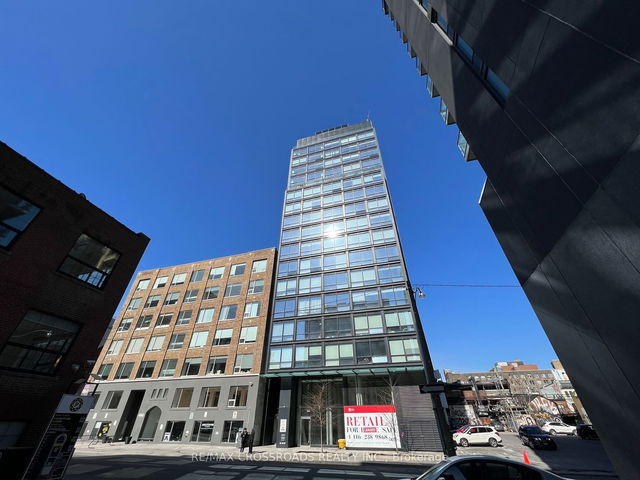 801 - 458 Richmond Street W