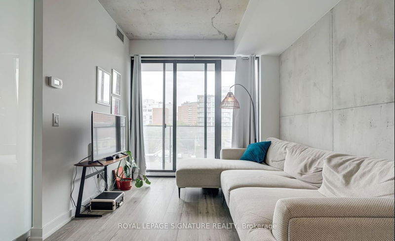 home for lease on 603-55 Ontario Street