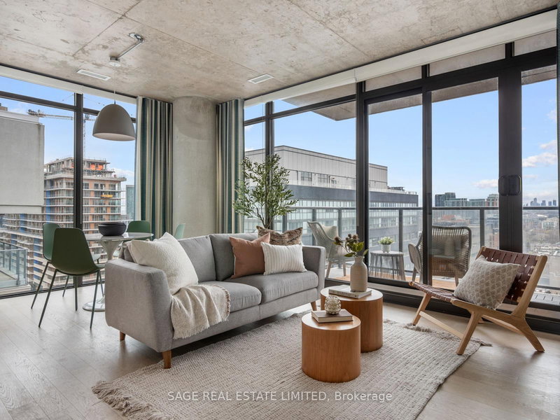 1502 - 111 Bathurst St, Toronto, M5V 0M9 | Image 2