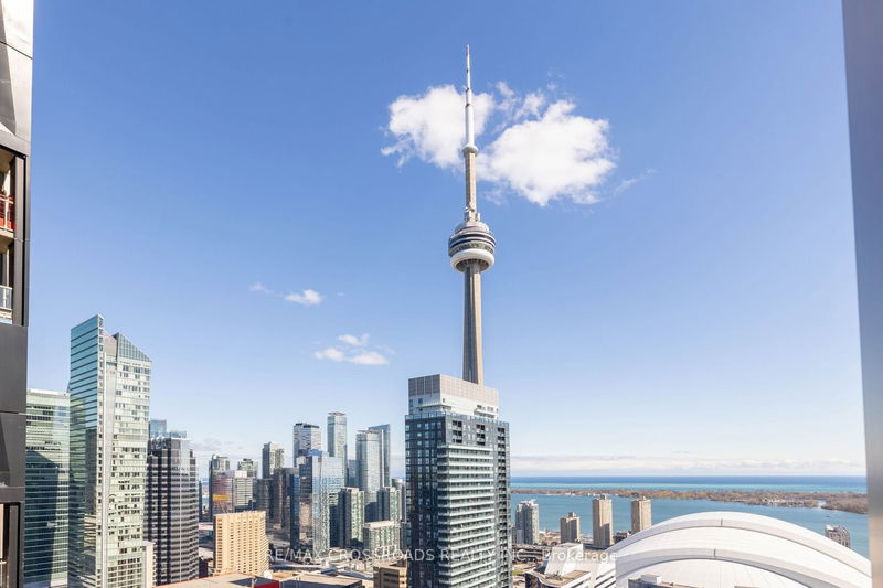 home for lease on 4311-55 Mercer Street