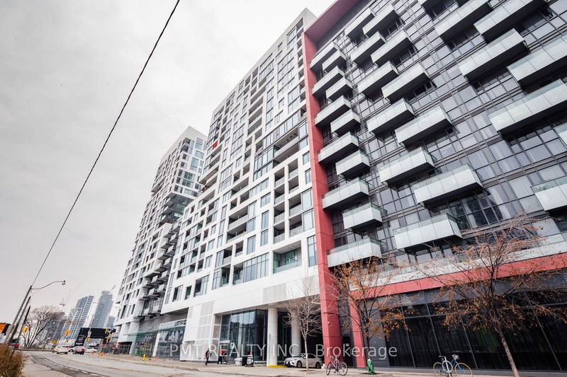 home for lease on 901E-576 Front Street W