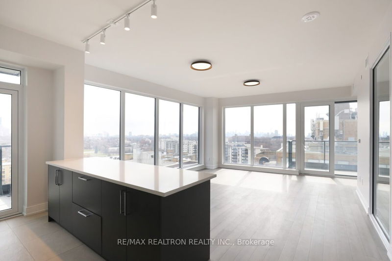home for lease on 1202-2525 Bathurst Street