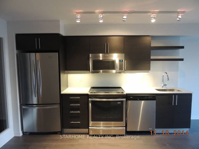 home for lease on 316-400 Adelaide Street E