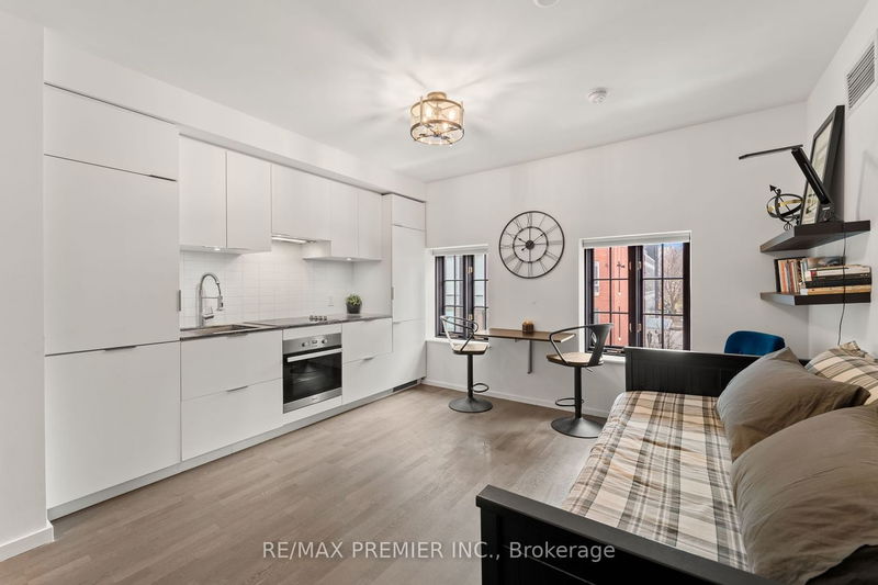 home for sale on 325-5 St. Joseph Street