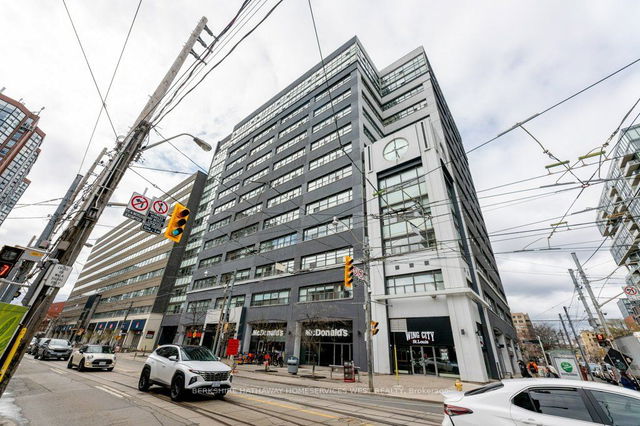 801 - 700 King Street