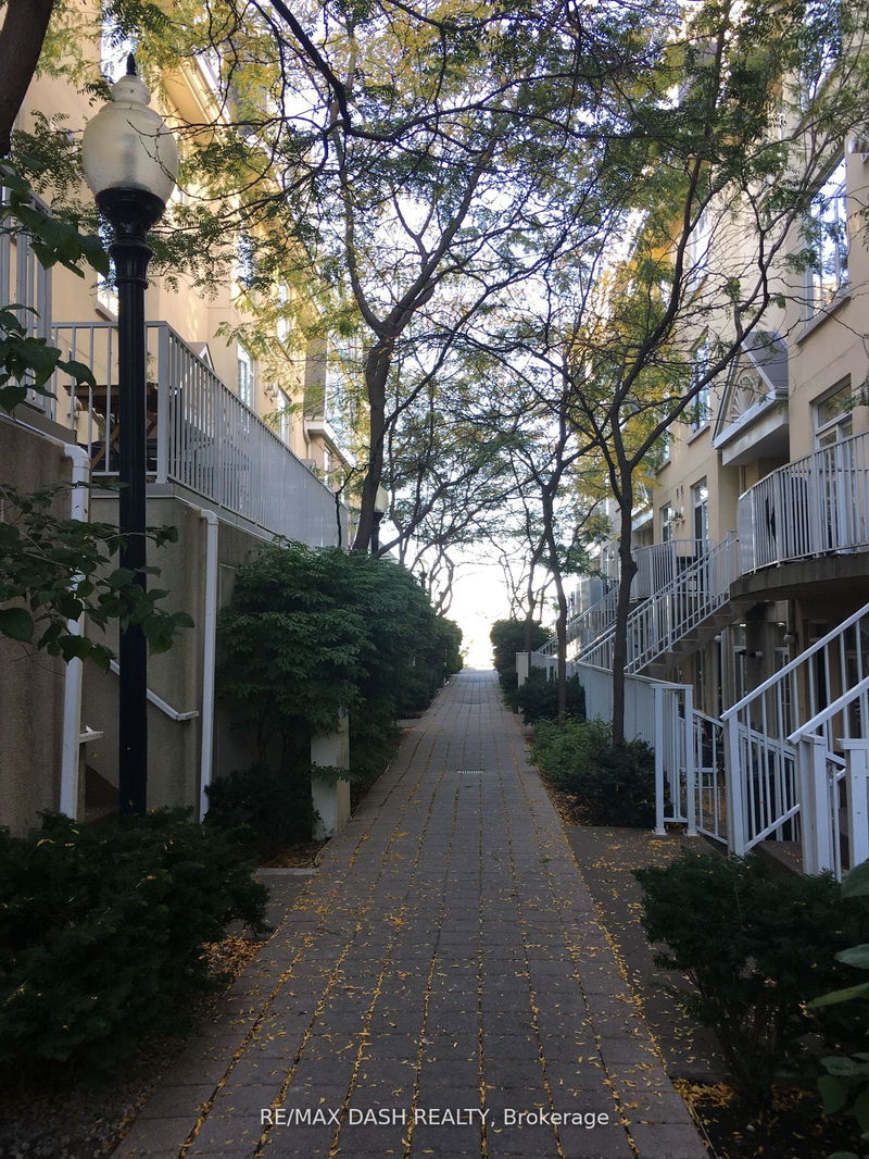 home for lease on 535-36 Stadium Road