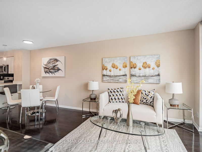 home for sale on 2802-18 Yonge Street