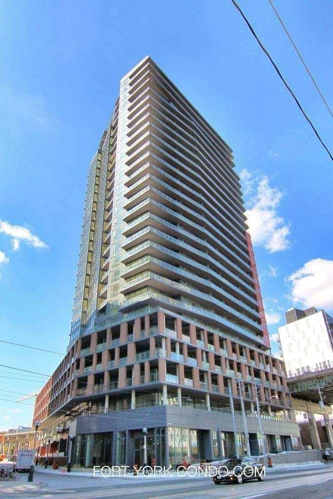 home for lease on 2201-20 Bruyeres Mews