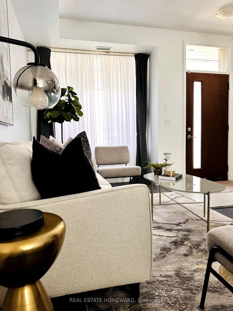 17 St. Bartholomew St, Toronto, M5A 0A3 | Image 2