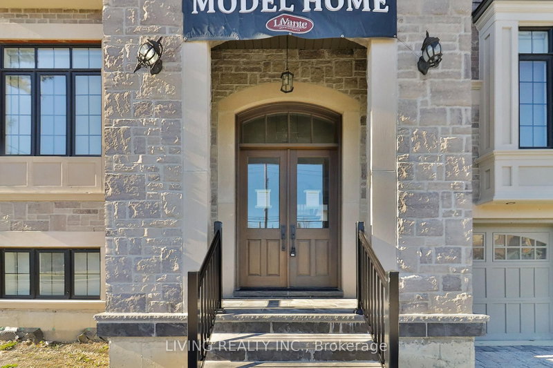 162 Cummer Ave, Toronto, M2M 0B7 | Image 2