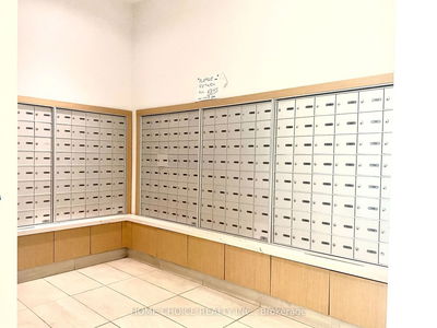 Unit 804 — 150 Fairview Mall Dr, Toronto - Don Valley Village image-0-2