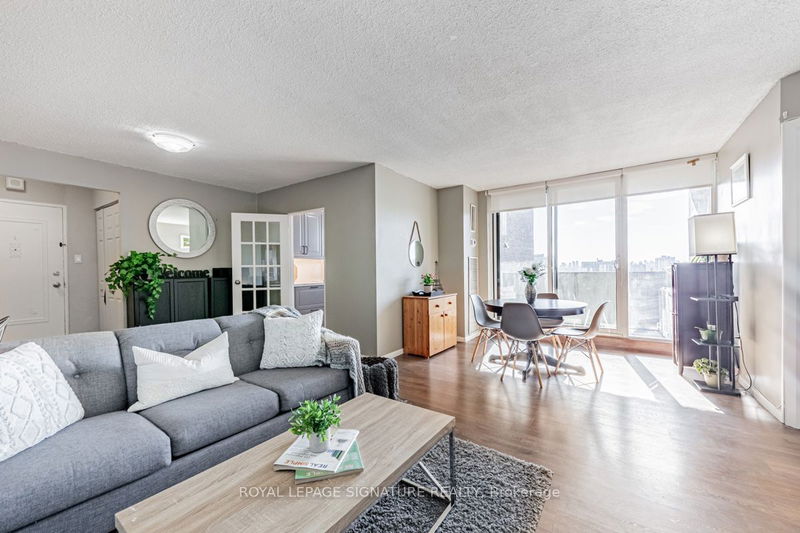 home for sale on 1006-10 Muirhead Road