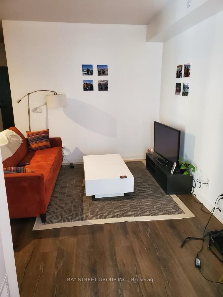 402 - 435 Richmond St W, Toronto, M5V 0N3 | Image 2