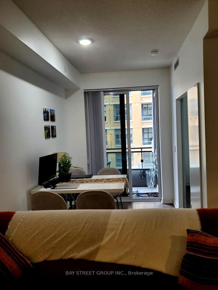 402 - 435 Richmond St W, Toronto, M5V 0N3 | Image 3