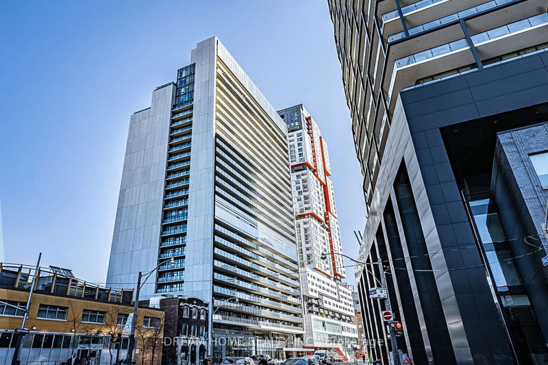 home for sale on 1617-330 Richmond Street W