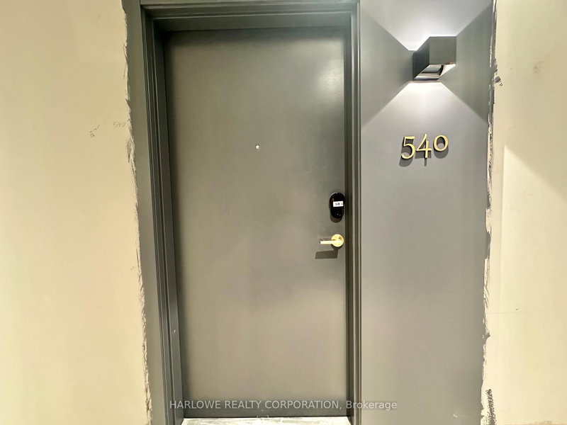 Room1