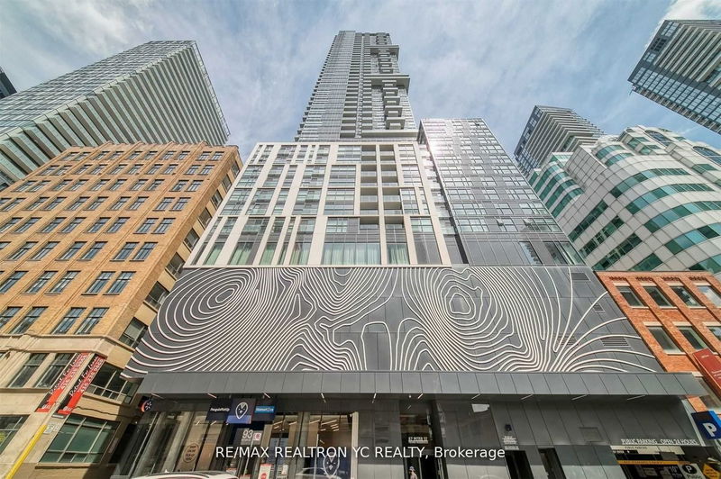 home for lease on 3410-87 Peter Street
