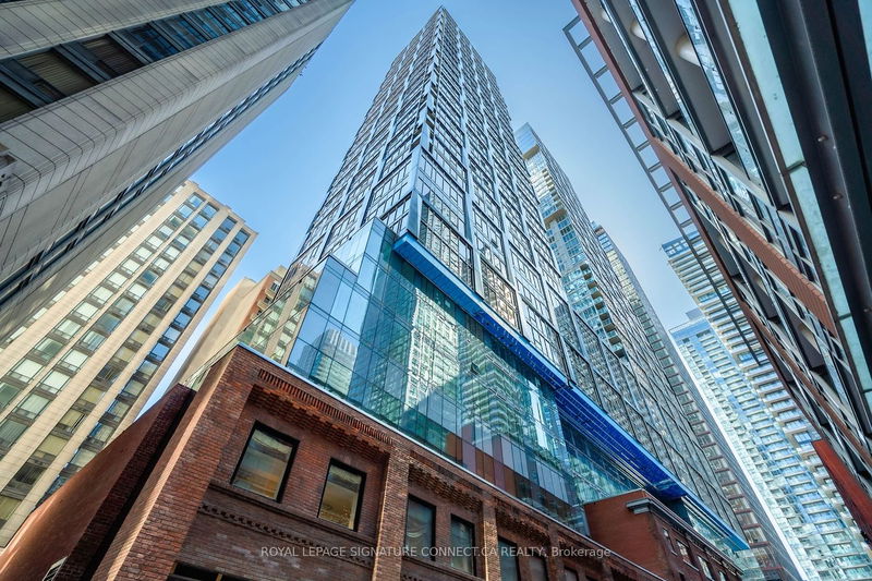 home for sale on 618-15 Mercer Street