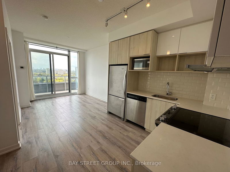 home for lease on 622-52 Forest Manor Road