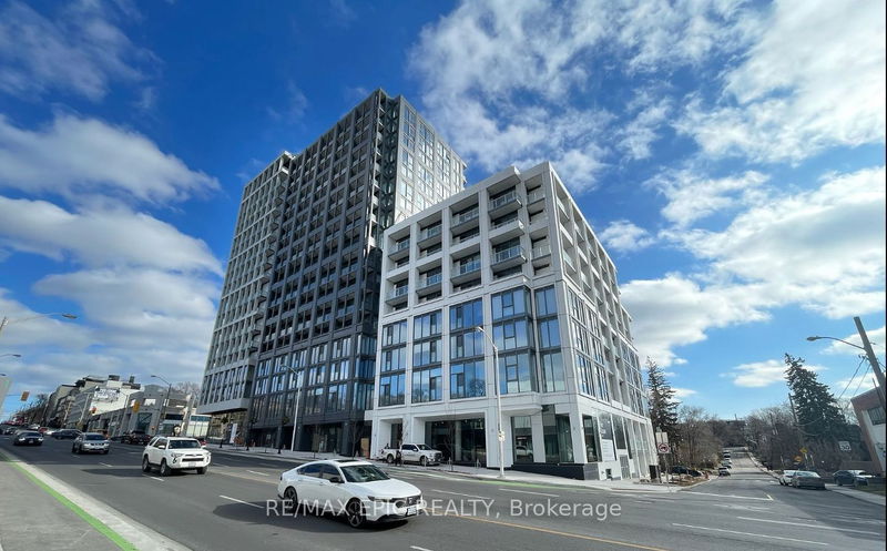 home for lease on Ph21-2020 Bathurst Street