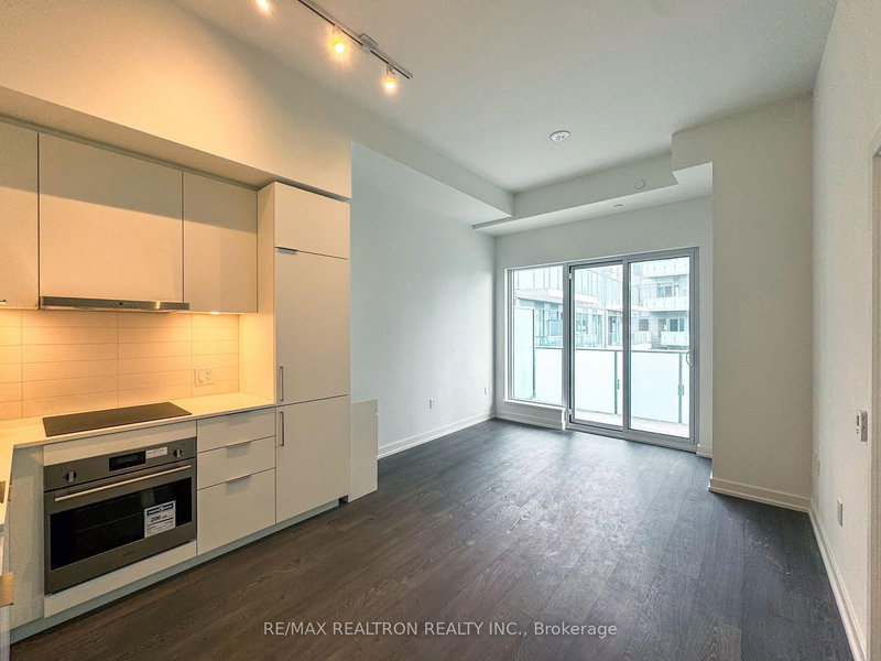S802 - 8 Olympic Garden Dr, Toronto, M2M 0B9 | Image 3