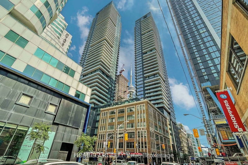 home for lease on 2005-125 Blue Jays Way