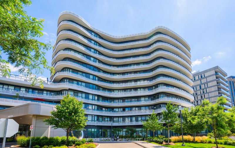 home for sale on 227-99 The Donway  W