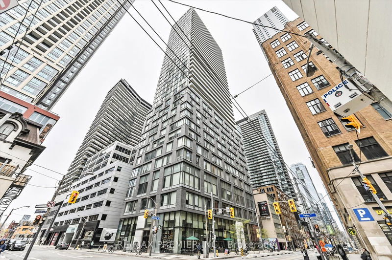 home for sale on 3308-101 Peter Street