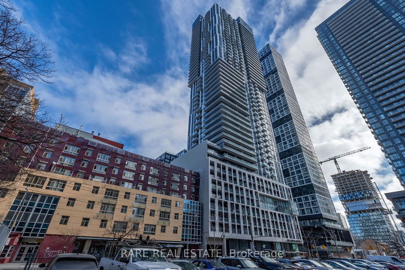 home for lease on 3604-251 Jarvis Street