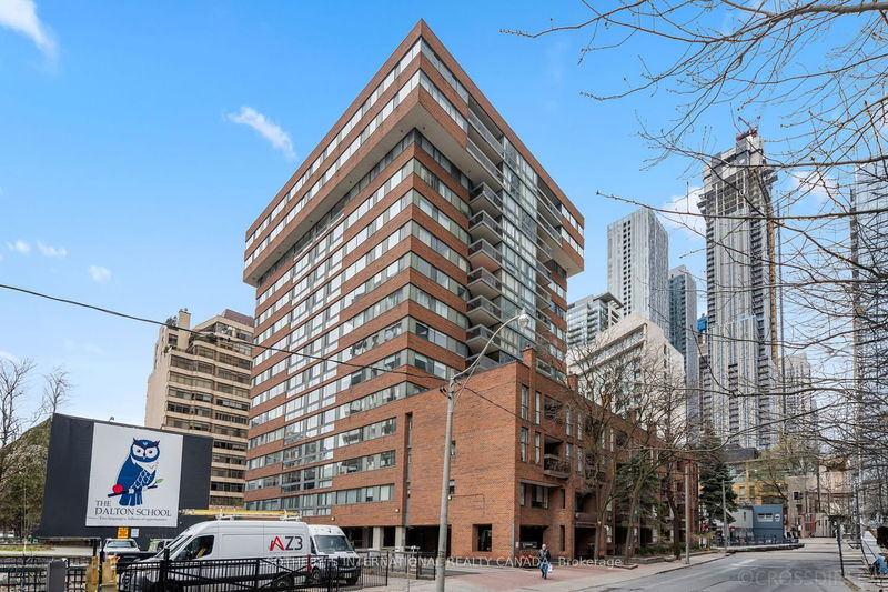 home for sale on 901-15 Mcmurrich Street