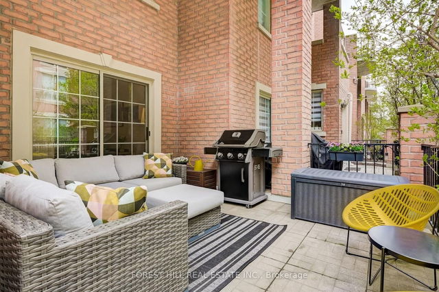 TH 112 - 39 Shank Street