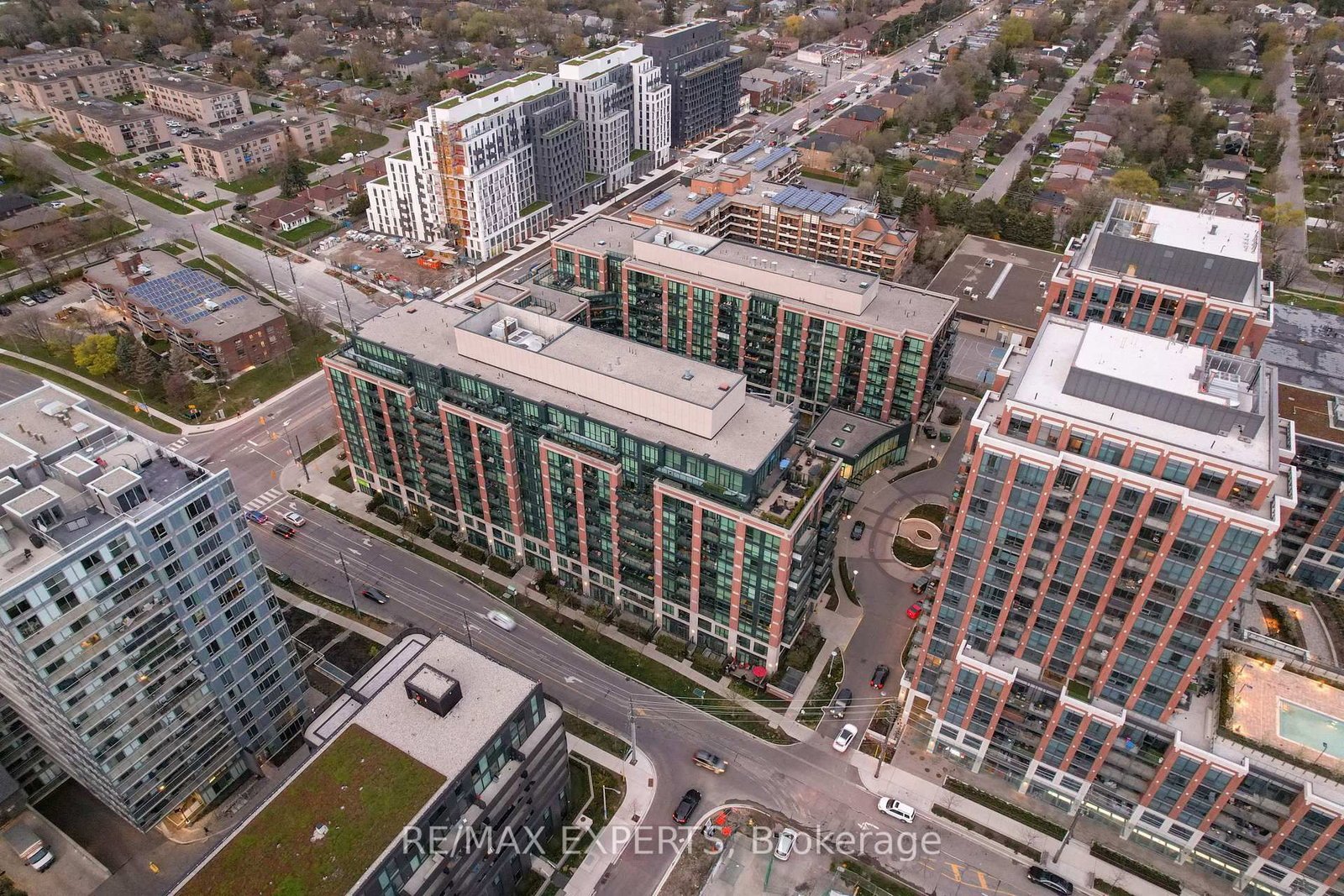 Listing Image 6