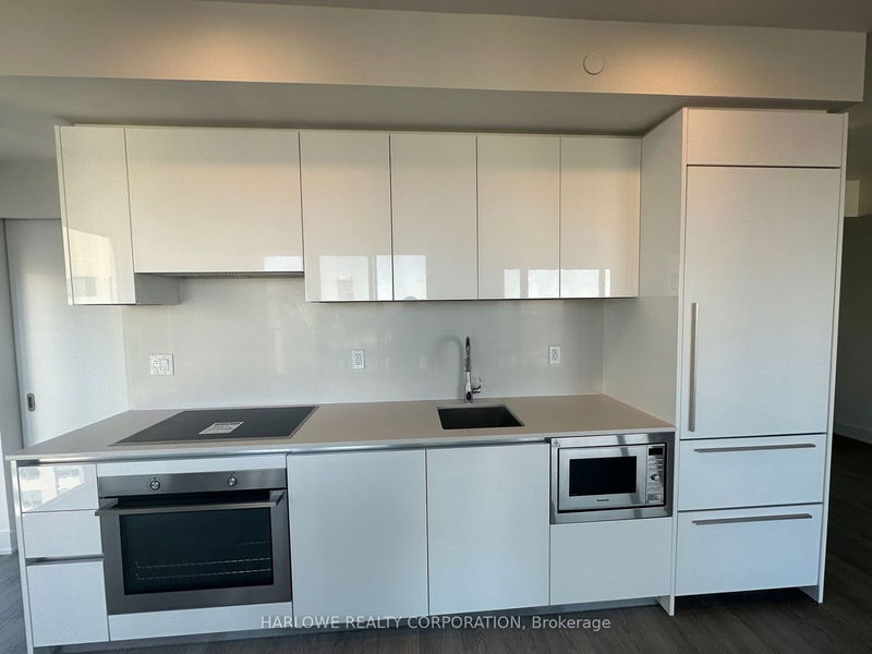 home for lease on 3906-8 Cumberland Street