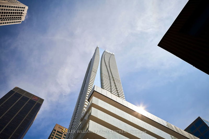 home for lease on 5209-1 Bloor Street E