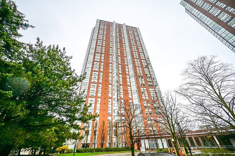 home for sale on 1107-7 Concorde Place
