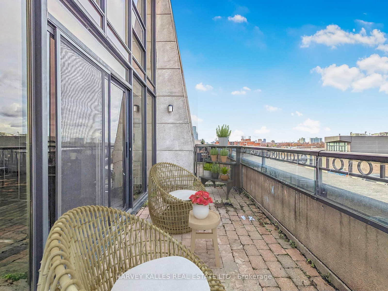 Listing Image 20