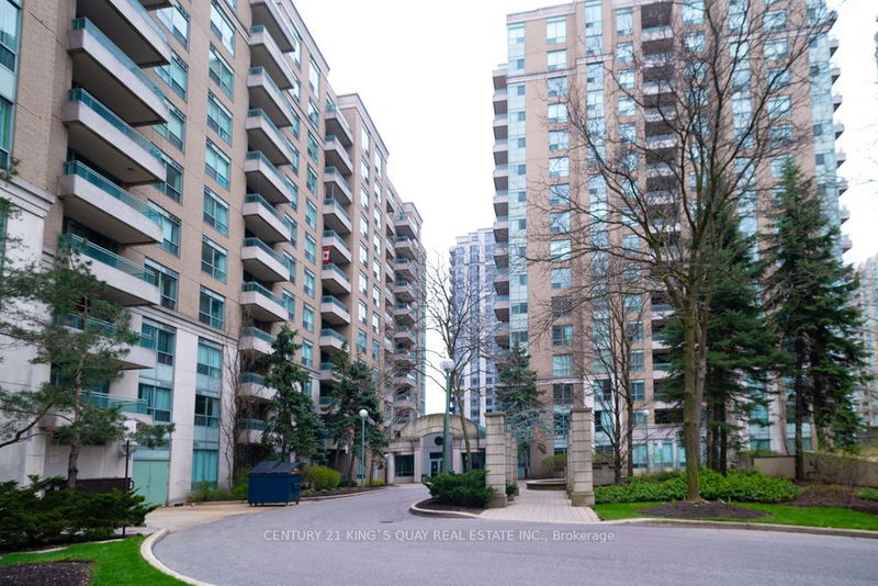 home for sale on 910-39 Pemberton Avenue