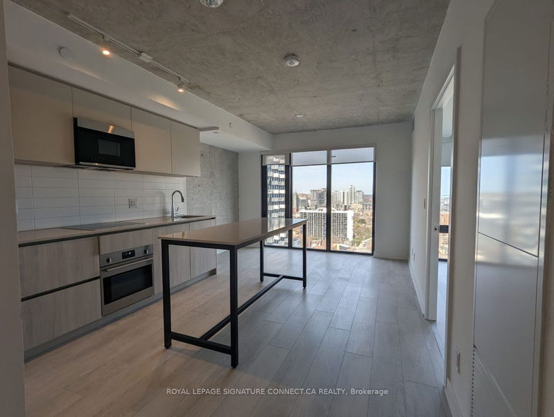 home for lease on 2506-47 Mutual Street