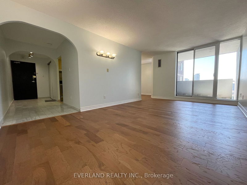 home for sale on 2201-1900 Sheppard Avenue E